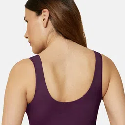 Triumph Women Solid Full Coverage Lightly Padded Bra image 3