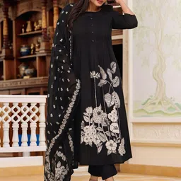 Aaghnya Floral Printed Round Neck Pleated A-Line Kurta With Trousers & Dupatta image 3