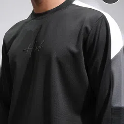 HIGHLANDER Men T-shirt image 4