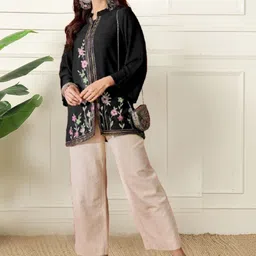 MS.MATWALI Floral Embroidered Pure Crepe Kurti image 4