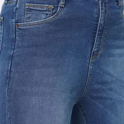 Kraus Jeans Women Flared High-Rise Light Fade Jeans image 5