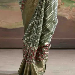 KALINI Floral Zari Silk Blend Saree image 3