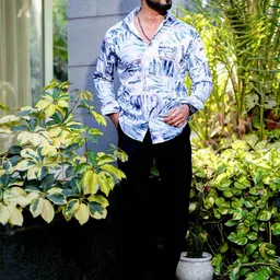 Foomer Men Standard Floral Opaque Printed Casual Shirt image 3