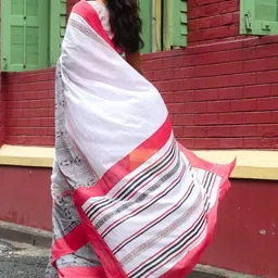 AMRUTKALA SAREES Block Print Saree With Blouse Piece image 3