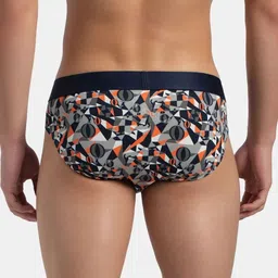 Jockey Men Printed Low-Rise Combed Cotton Basic Briefs FP22-0105-NNS01 image 2