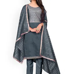 Maroosh Floral Yoke Design Unstitched Dress Material-picture-18