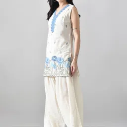 KALINI Women Floral Embroidered Regular Thread Work Pure Cotton Kurta Set image 5