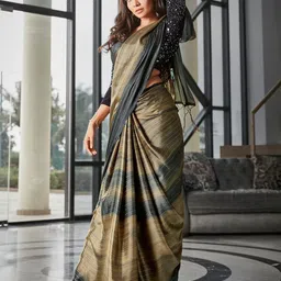 KALINI Striped Sequinned Saree image 2