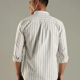 Tommy Hilfiger Men Striped Casual Shirt image 5