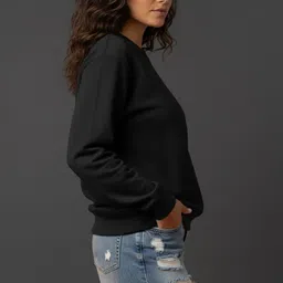 SZN Women Sweatshirt image 2