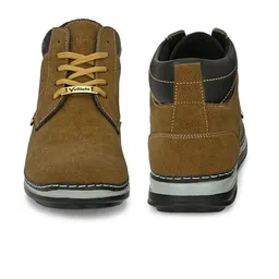 Vellinto Men Textured Casual Regular Boots image 5