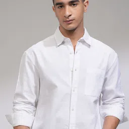 HIGHLANDER Men Dobby Textured Solid Relaxed Overshirt-picture-47