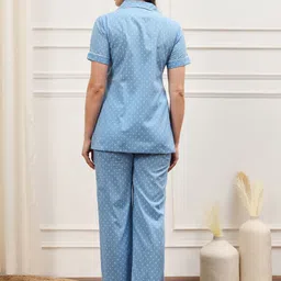 Meeranshi Women Printed Night suit image 5