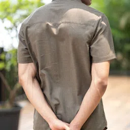 Creatures of Habit Men Classic Opaque Casual Shirt image 4