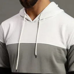 HUSHBUCKS Men Colourblocked Hooded Sweatshirt image 4