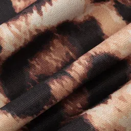 LULU & SKY Women Animal Print Sweetheart Neck Crop Top image 3