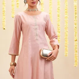 Vishudh Women Ethnic Motifs Printed Kurta image 5