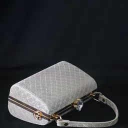 OSTY Textured Shoulder Strap Box Clutch image 2