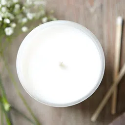 Aromatic Fables White Scented Jar Candle image 2