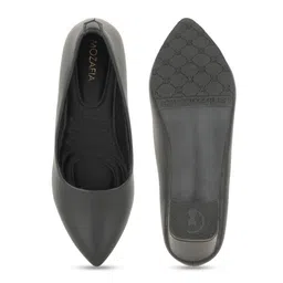 MOZAFIA Block Sandals image 2