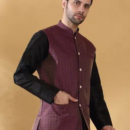 kraft india Printed Men Waistcoat image 3