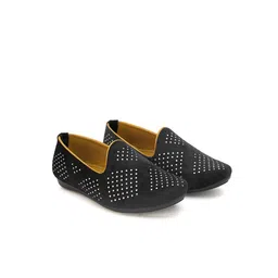 STEFENS Boys Textured Slip-On Sneakers image 2