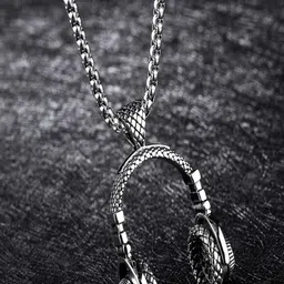 Vientiq Men 925 Sterling Silver-Plated Headphone Pendant With Chain image 4