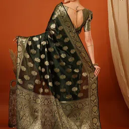 VILLAGIUS Woven Design Zari Pure Silk Banarasi Saree image 4