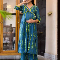 Aujjessa Dyed Empire Pure Cotton Anarkali Maternity Kurta with Trousers-picture-40