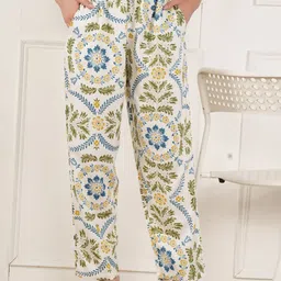 Style Shoes Printed Relaxed-Fit Straight-Leg Lounge Pants-image-74