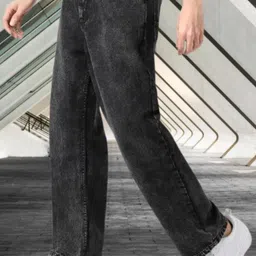 SZN Men Classic Regular Fit Mid-Rise Stretchable Jeans image 3