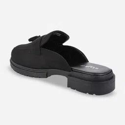 Styli Men Solid Faux Suede Chunky Mules image 3