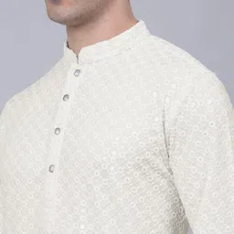 KUNDALI KAKSHAY Men Ethnic Motifs Embroidered Regular Thread Work Kurta with Pyjamas image 2