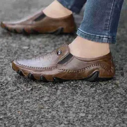 Akiko Men White Casual Shoes image 2