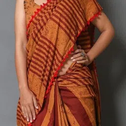Craft Musium Striped Pure Cotton Saree With Blouse image 2