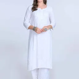 KHAKA Women Ethnic Motifs Embroidered Regular Chikankari Kurti With Palazzos & Dupatta-image-90