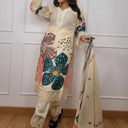 Shop Begum Women Floral Printed Regular Pure Cotton Kurta with Trousers & With Dupatta image 3
