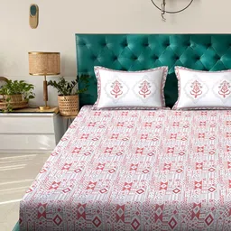 Myntra Elegant Homes White Geometric Fitted 400TC Cotton King Bedsheet Set 2.70 m x 2.70 m image 4