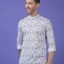 Crimsoune Club Men Geometric Printed Straight Kurta-image-0