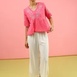 LIMEROAD Floral Embroidered Cotton Top image 3