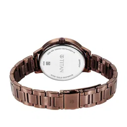 Titan Women Brass Embellished Dial & Stainless Steel Bracelet Style Straps Analogue Watch 2648QM03 image 4