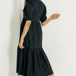 Raiyani Enterprise Women Round Neck Fit & Flare Midi Dress image 3