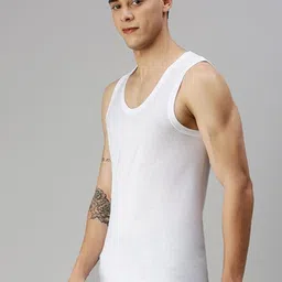 bqt Men Vest-picture-19