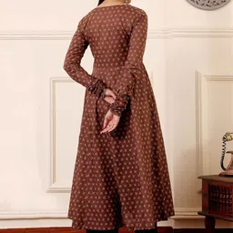 GoSriKi Floral Printed Flared Anarkali Kurta With Palazzos & Dupatta image 3