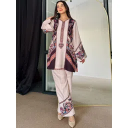 HOUSE OF AXI Printed V-Neck Tunic & Palazzos Co-Ords-picture-27