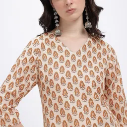 Anouk Rustic Ethnic Motifs Printed V-Neck Straight Kurti image 3