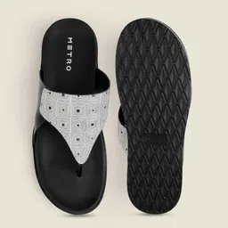 Metro Men Printed Rubber Thong Flip-Flops image 4