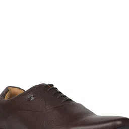 Hush Puppies Men Lace-Up Formal Oxfords image 4