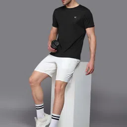 HRX by Hrithik Roshan Men Solid Round Neck Regular Fit T-shirt image 3