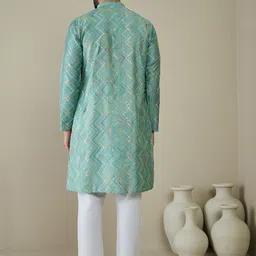 Anouk Men Ethnic Motifs Embroidered Thread Work Kurta image 4